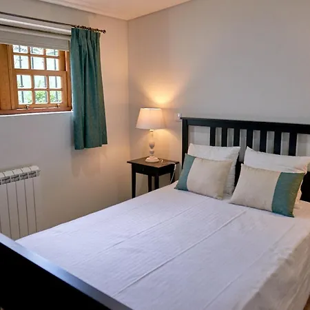 2 Bedrooms House With Sea View Shared Pool And Furnished Garden At Cristelo 1 Km Away From The *